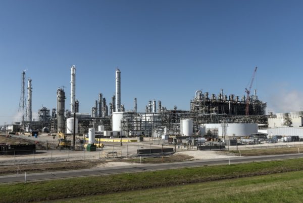 Texas Jobs Are on The Line As Oil Prices Drop