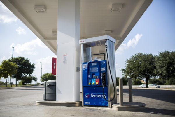 Why An Upcoming Meeting Between OPEC and Russia Might Affect Texas Oil Prices