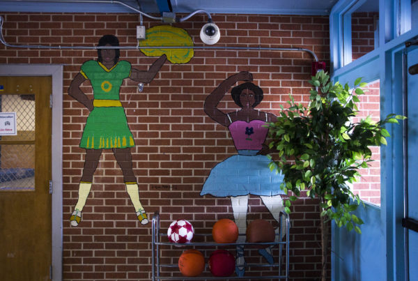 In Dallas, A Chance For Low-Income Kids To Get The ‘Boarding School Experience’