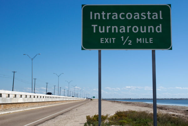 The Joy Of The Highway U-Turn: ‘Texas Turnarounds’ Keep Drivers Moving