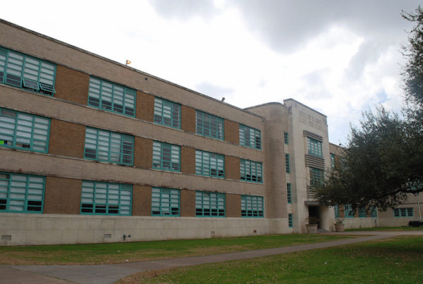 News Roundup: Sprint Will Donate 14,000 Mobile Hot Spots To Houston Students