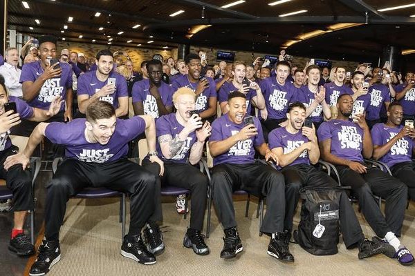News Roundup: Seven Texas Teams Will Compete In The NCAA Tournament