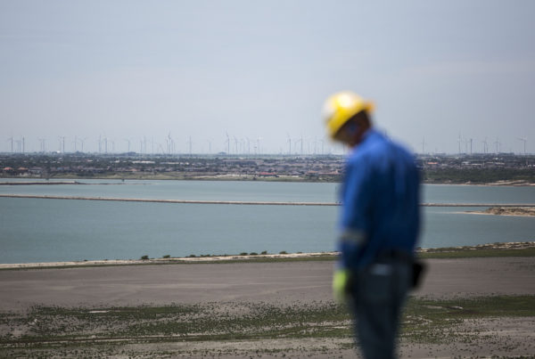 Can Scientists Really Turn Polluted Air Into A Clean Fuel Source?