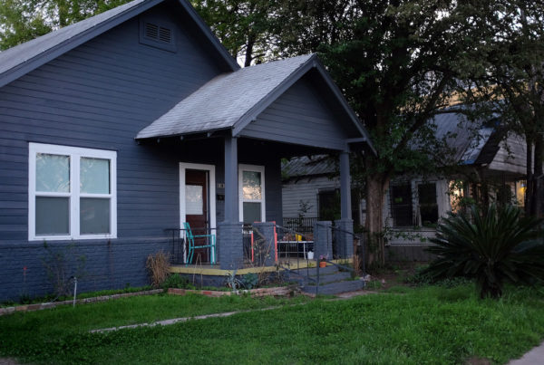 News Roundup: Teachers Turn To Airbnb For Extra Cash