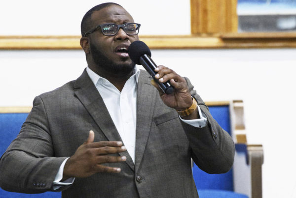 Dallas Officer Faces Manslaughter Charges After Shooting A Black Man In His Own Home