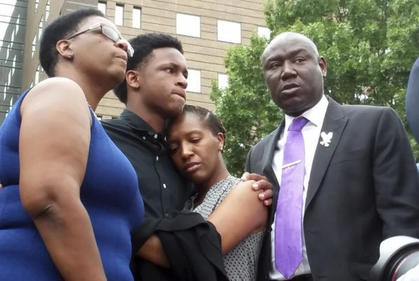 ‘Such An Inspiration’: Friends, Family, Faith Leaders Remember Botham Jean