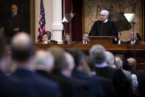 Texas Supreme Court Chief Justice Nathan Hecht Calls For Nonpartisan Judicial Elections, Bail Reform