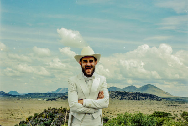 Robert Ellis Is The ‘Texas Piano Man’
