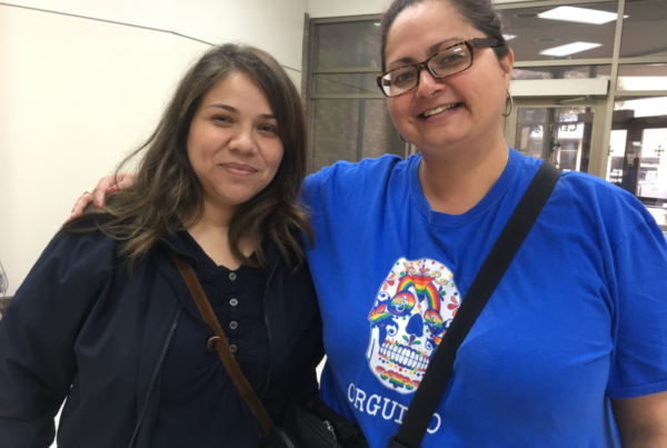 As Homeland Security Chief Visits Valley, Activists Assist Migrants Freed From Custody