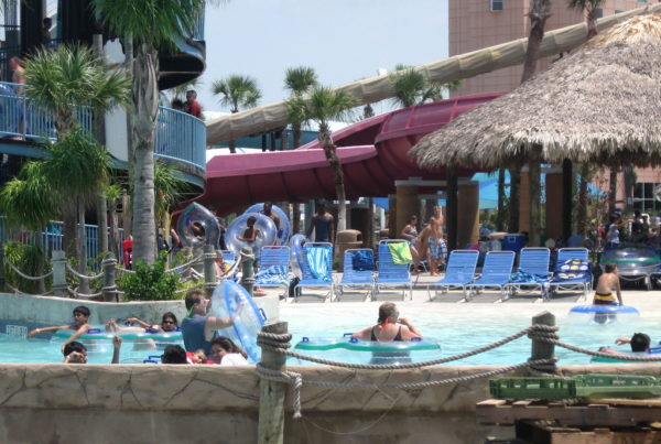 Amusement Park Giant Cedar Fair Acquires Schlitterbahn’s New Braunfels, Galveston Waterparks