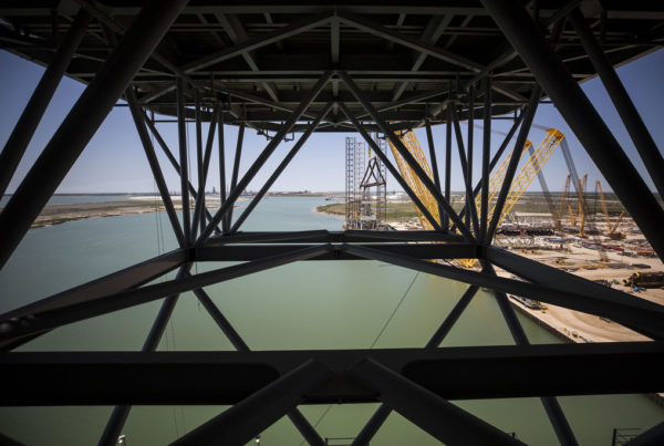 As More And Stronger Storms Hit The Gulf, Risks To Old Oil And Gas Infrastructure Grow