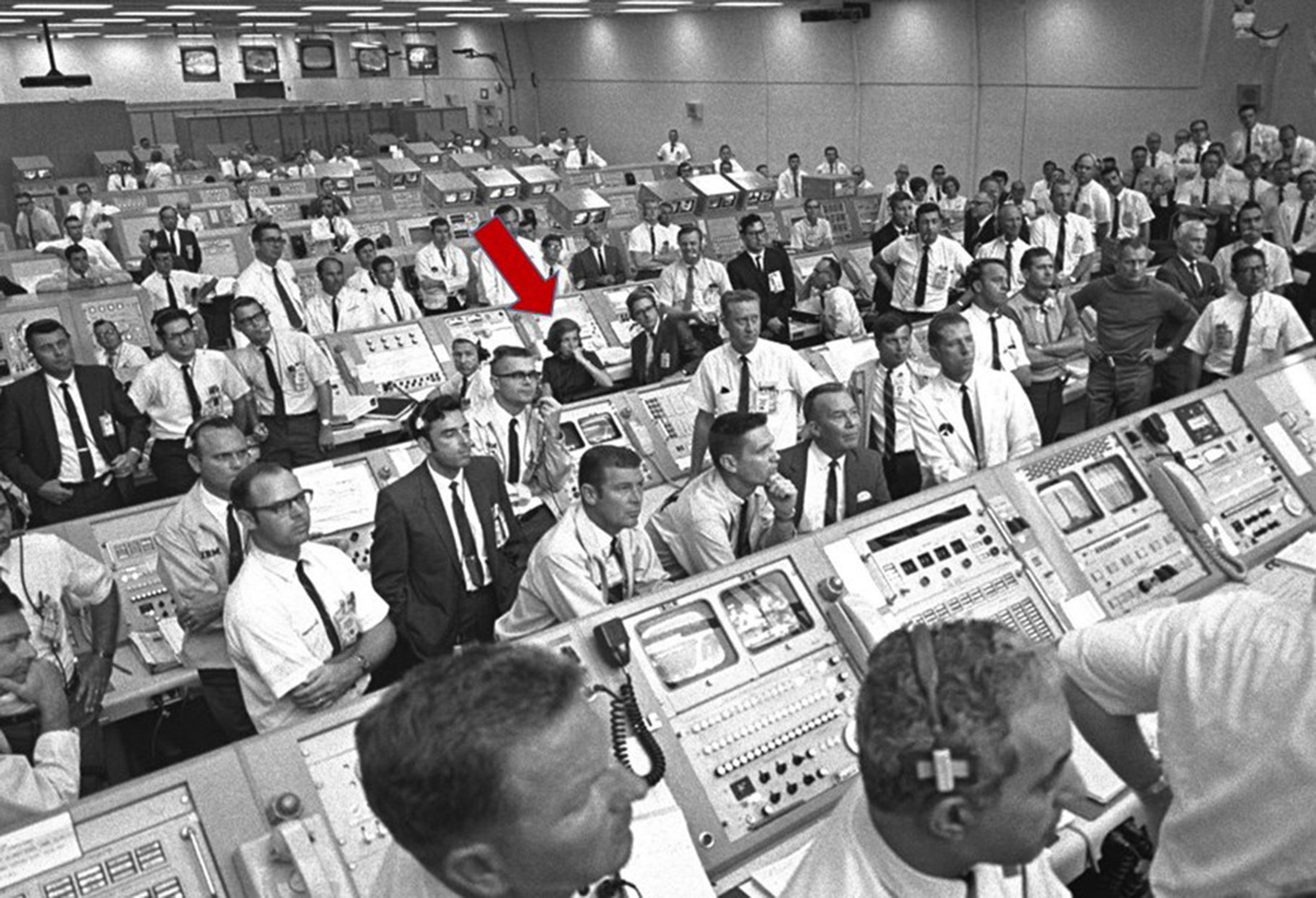 JoAnn Morgan working in the NASA firing room