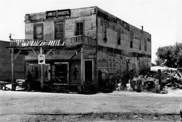 How A Music Scholar Finally Completed ‘The Blues Come To Texas’
