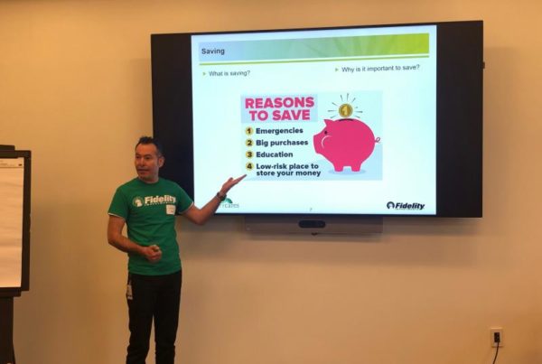 Dallas Students Learn To Manage Money At Financial Leadership Conference