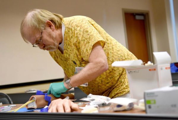 In Less Than A Month, A Shuttered Hospital Has Been Rebuilt To Treat COVID-19 Veterans