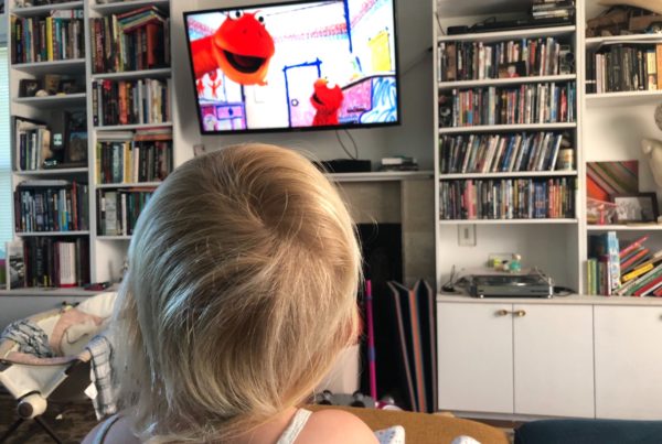 Even During A Pandemic, Parents Should Limit Kids’ Screen Time