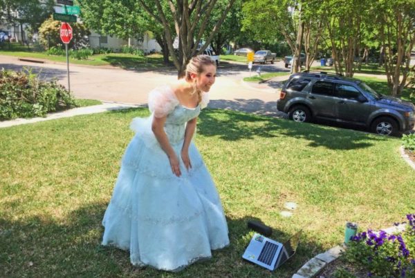 A Traveling Princess Brings Joy To Neighbors Stuck At Home