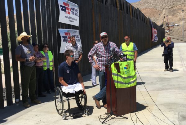 Former White House Official Steve Bannon And Others Promoting Private Border Wall Charged With Fraud