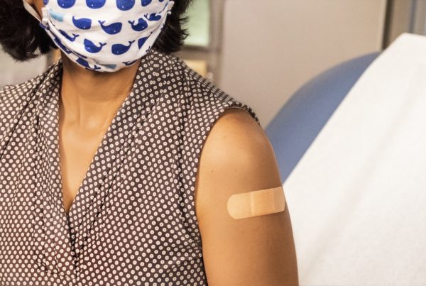 Texas Health Care Workers Begin Receiving COVID-19 Vaccines Today