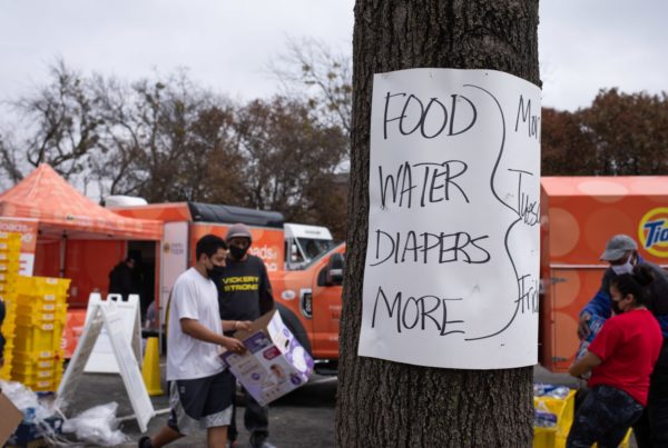 Winter Storm Reminder Of Chronic Disrepair In Dallas Neighborhood Many Immigrants Call Home