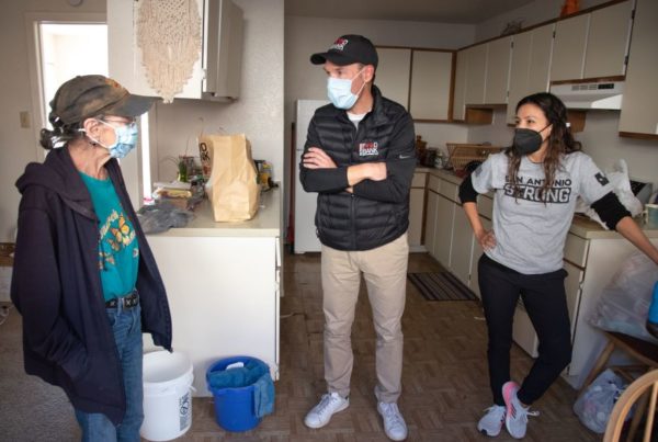 A Year Of Sprinting: Texas Public Radio Talks With San Antonio Food Bank CEO About Pandemic Hunger