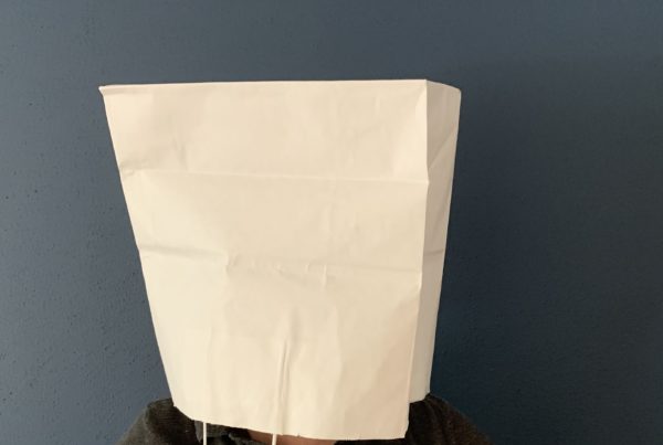 This Thing Really Sucks: Texas Neurologist’s Straw Could Cure Hiccup Cases ˇ