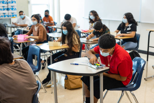 Report Says ‘Inadequate’ COVID Precautions Are Costing The Texas Economy