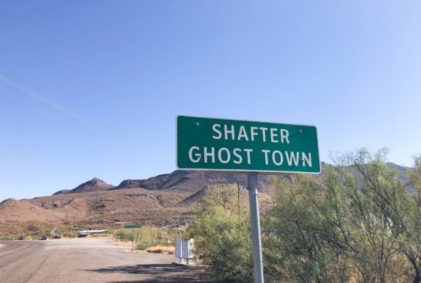 Shafter residents weigh options after questions over their access to water emerge