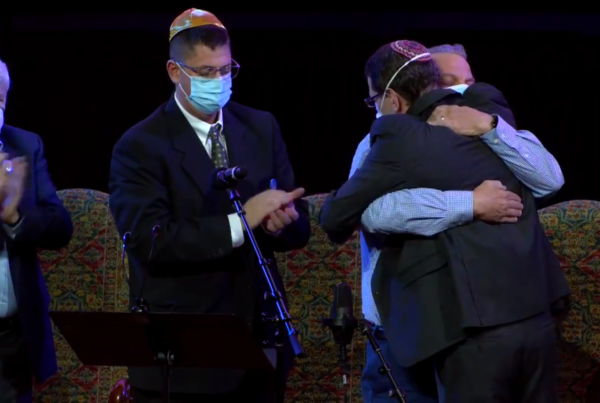 At healing service, faith leaders from Congregation Beth Israel share words of gratitude, hope