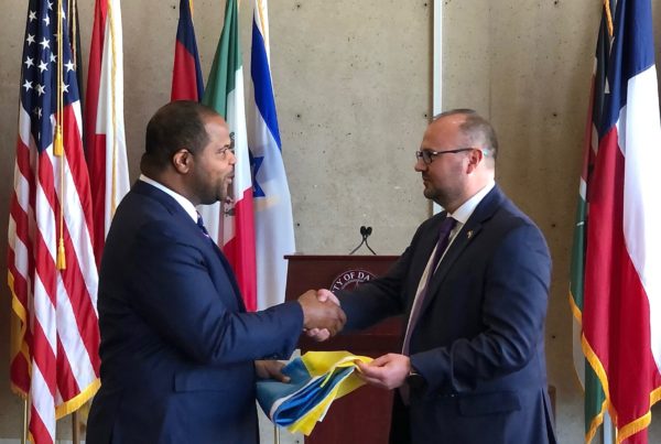 Money talks — and Ukrainian official wants Texans to cut financial ties to Russia