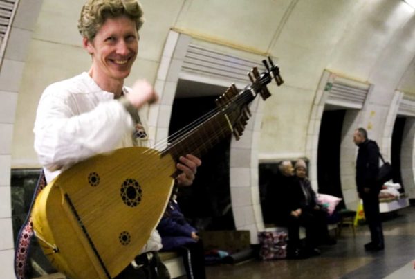 Ukrainian American tries waging peace in Kyiv through music