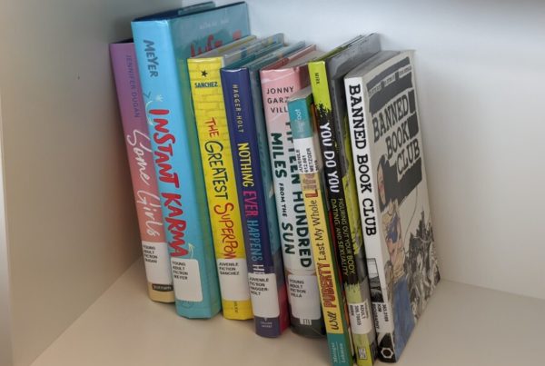 San Antonio’s North East ISD will replace some books featuring LGBTQ+ characters with straight ones. Here’s how that will impact students