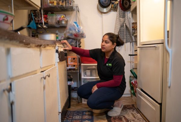 Cockroaches ‘everywhere’ — for many refugees in Dallas, home can be a health hazard