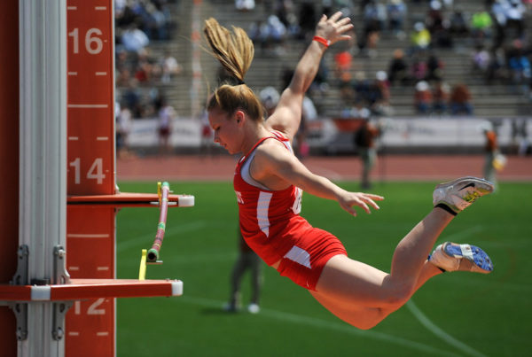 New study asks: What does brain health look like in college athletes as they age?