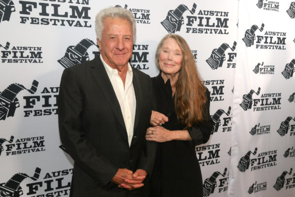 Dustin Hoffman and Sissy Spacek.