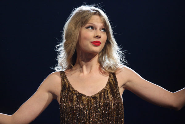 Typewriter Rodeo: The Great War (of buying Taylor Swift tickets)