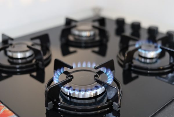Childhood asthma study sparks hot debate over gas stoves