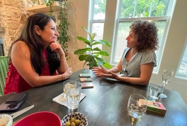 Austin blogger and tarot card reader seeks out a meaningful life through the gig economy