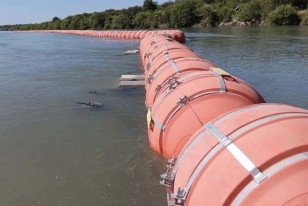 Congress members visit the border, look into disagreements between state and local agencies