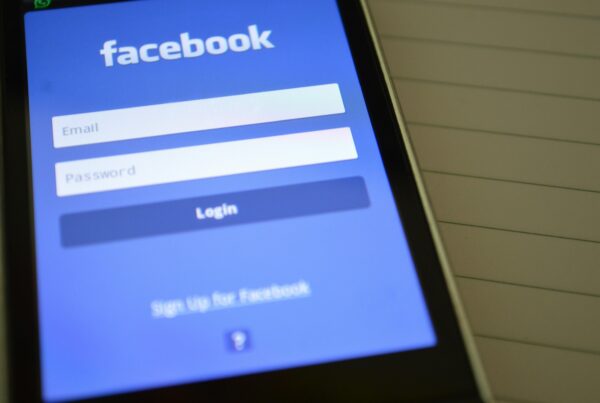 Social media platforms breaking up with news