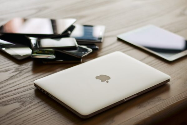 Right-to-repair gains momentum as states adopt new laws and Apple offers support