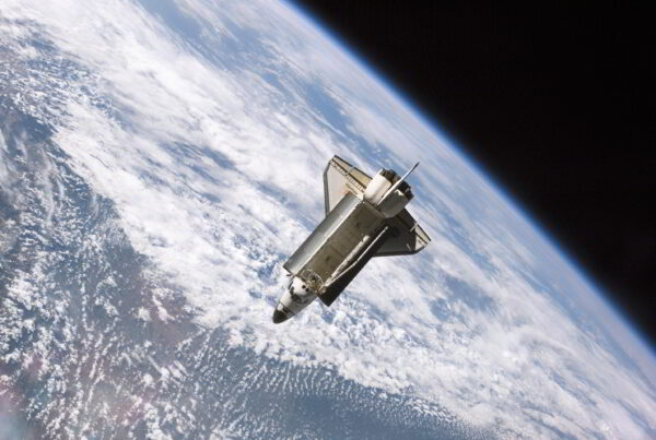 New book tracks NASA’s Space Shuttle program – perhaps its ‘most important’ era thus far