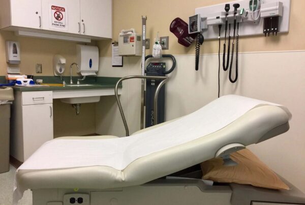 San Antonio doctor says he’ll pay for Alabama IVF patients to travel to his clinic