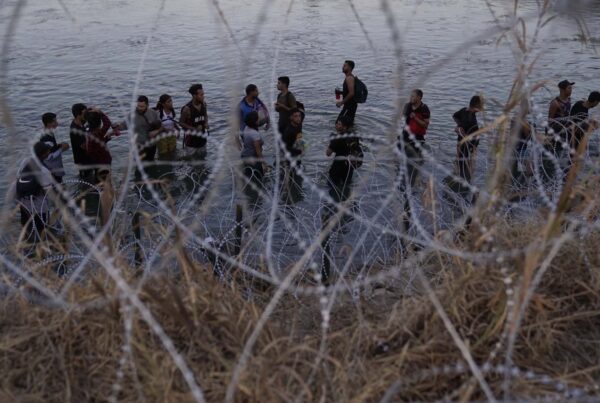 Texas’ immigration-enforcement law again kept on hold by federal appeals court