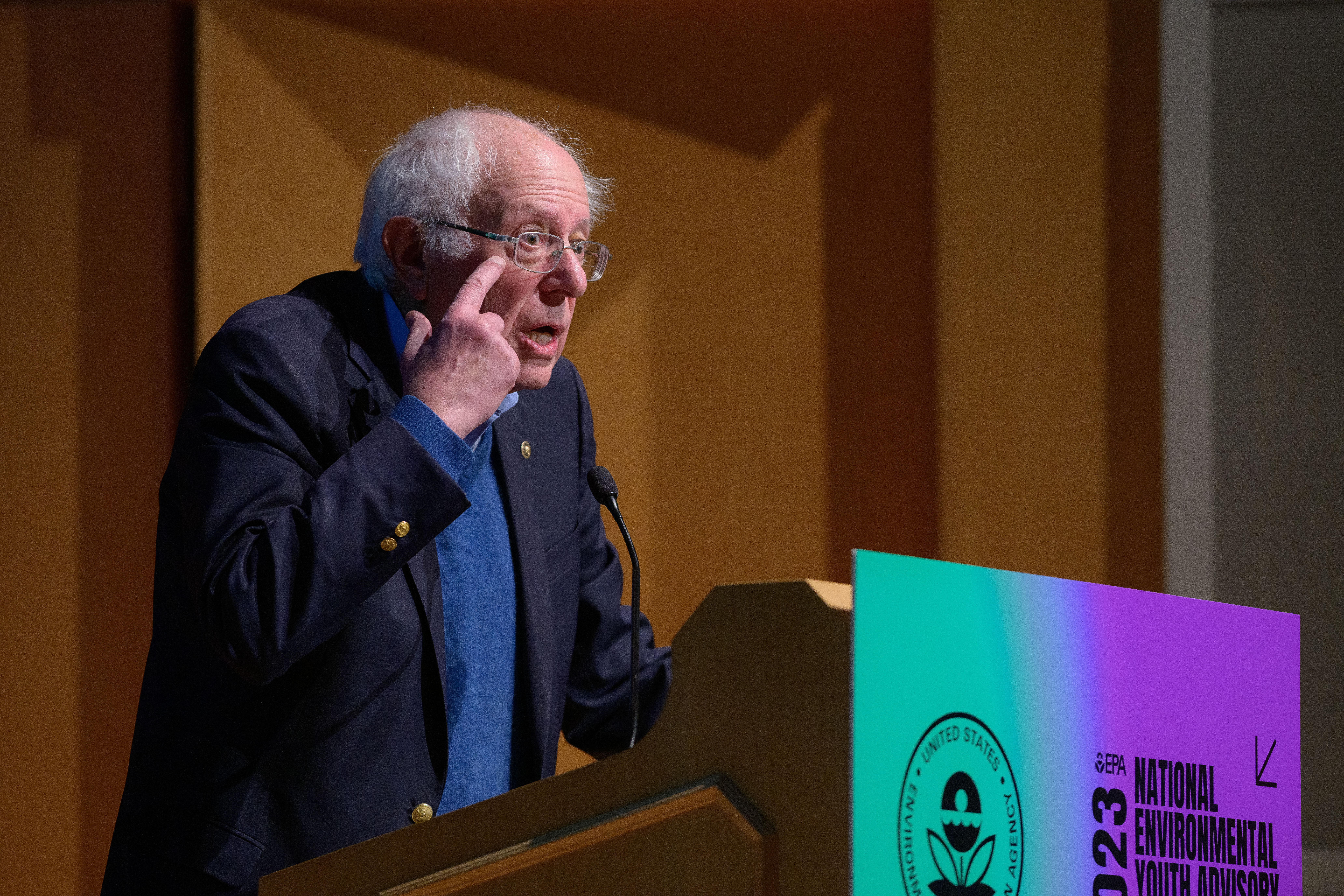 Bernie Sanders makes a trip to Texas ahead of election
