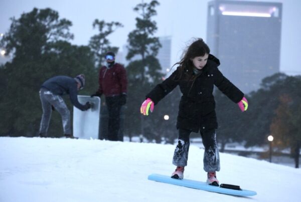 Unprecedented: Blizzard conditions declared on the Gulf Coast