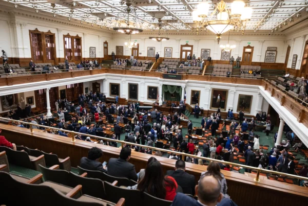 Texas Senate proposes extensive school voucher-like program with $1 billion price tag