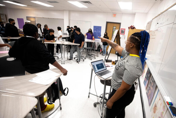 New Texas teacher pay bill proposes increasing certain salaries by as much as $10,000