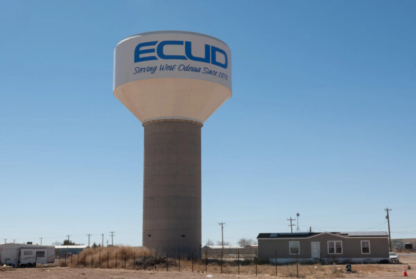 In West Odessa, locals are searching for ways to expand access to running water