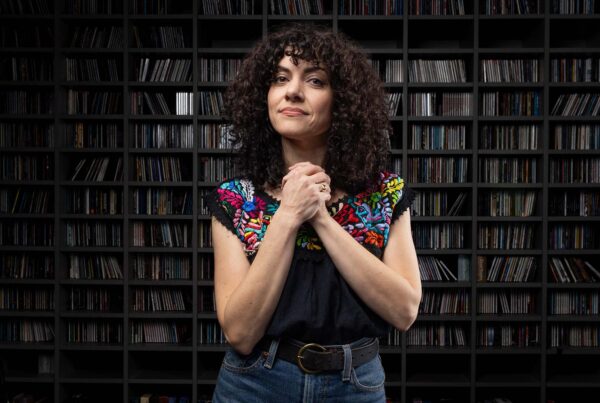 Carrie Rodriguez’s ‘Laboratorio’ blends Latin roots, poetry and genre-bending sounds with Calexico at Austin’s Paramount